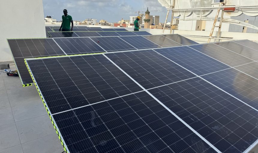 Dimensionnement de centrales solaires pour sites industriels au Sénégal